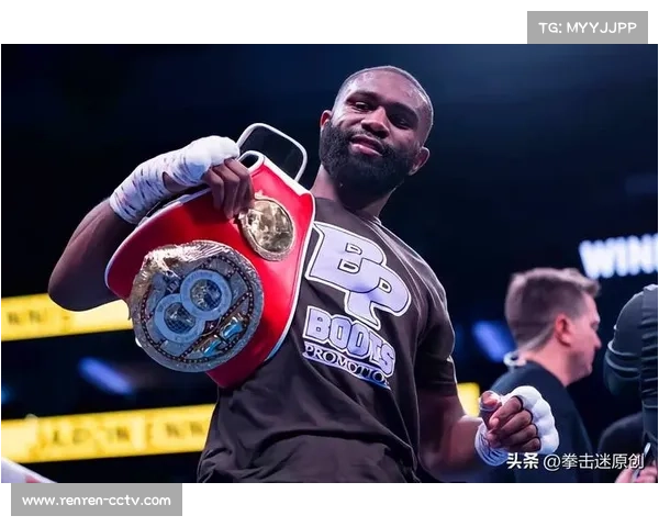 恩尼斯克服航班混乱飞抵德州观战，敦促奥蒂兹团队尽快签约